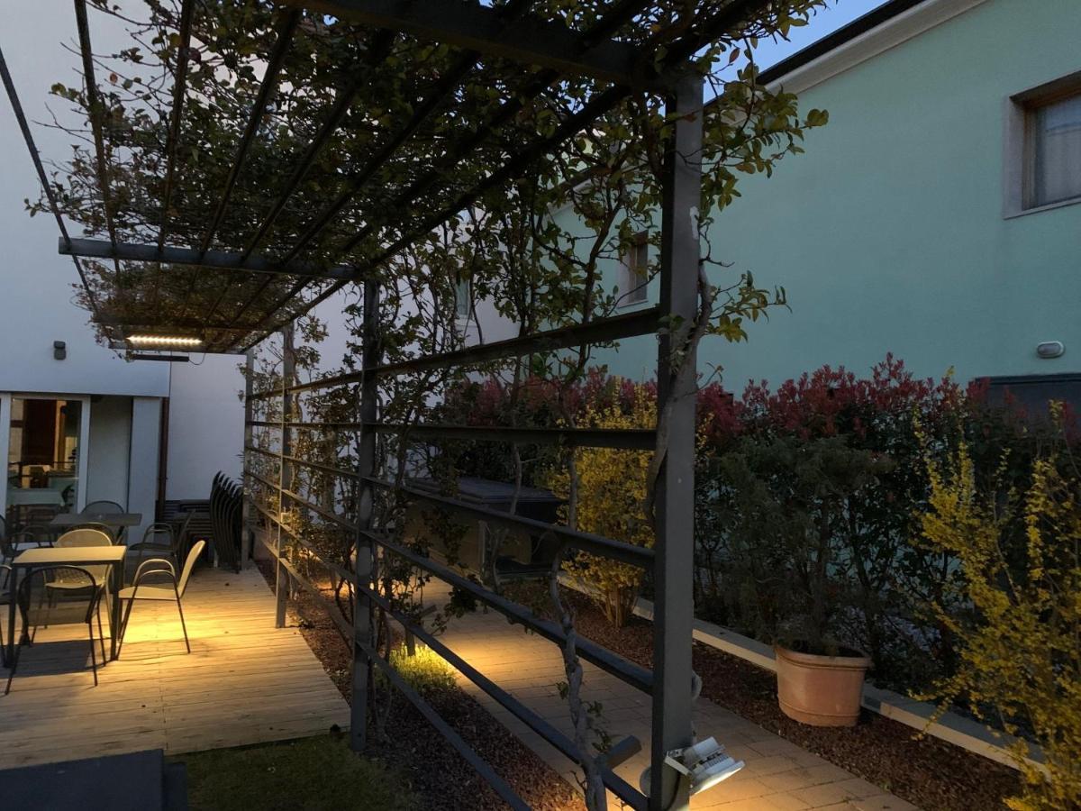 Residence Bleu San Dorligo della Valle Ngoại thất bức ảnh