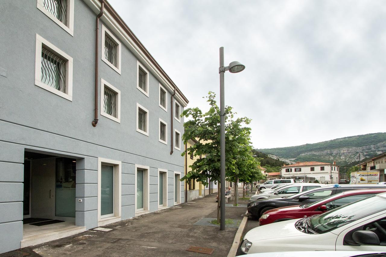 Residence Bleu San Dorligo della Valle Ngoại thất bức ảnh