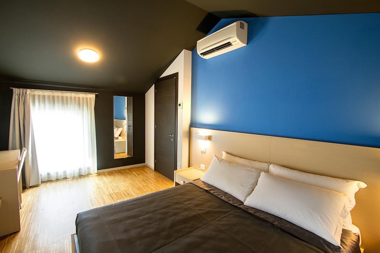 Residence Bleu San Dorligo della Valle Ngoại thất bức ảnh