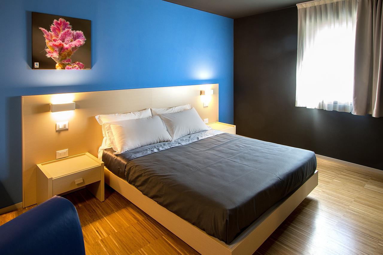 Residence Bleu San Dorligo della Valle Ngoại thất bức ảnh